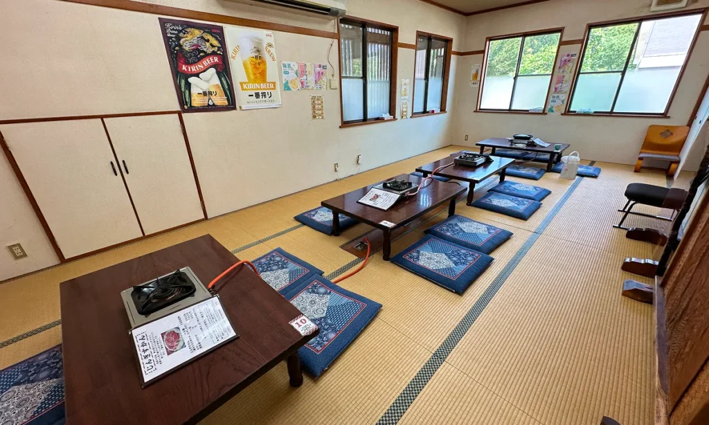 じんぎすかん澤田屋の内観